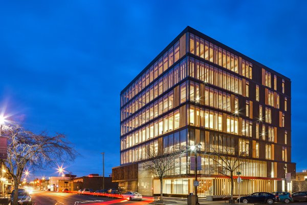 Wood Innovation and Design Centre i Prince George Canada.jpg